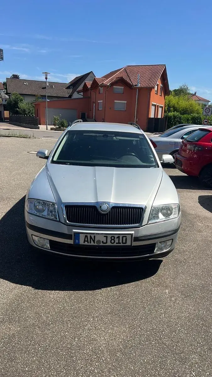 Gebraucht Skoda Octavia Elegance 140 PS (102 kW) 2004 Silber Kombi