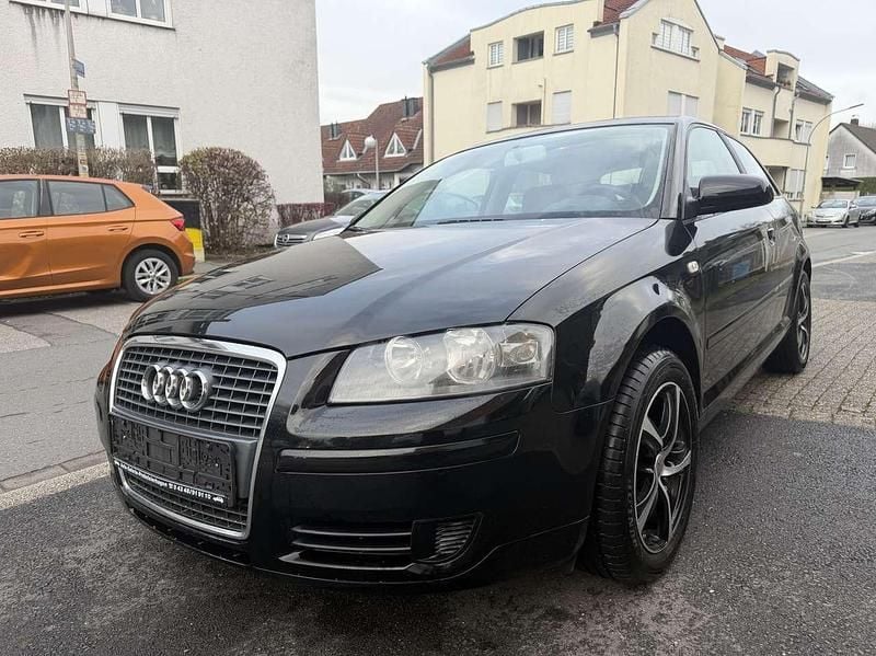 Brillantschwarz Gebraucht 2008 Audi A3 Attraction Kleinwagen | 4.990 € (Fairer Preis) - Bild 1/4