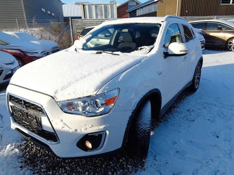 Weiß Gebraucht 2016 Mitsubishi ASX Invite SUV | 7.200 € (Guter Preis) - Bild 1/4