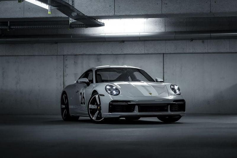 Grau Gebraucht 2023 Porsche 911 Sport | 354.911 € - Bild 1/4