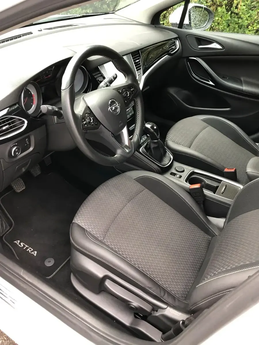 Gebraucht Opel Astra Innovation 150 PS (110 kW) 2017 Weiß Kombi