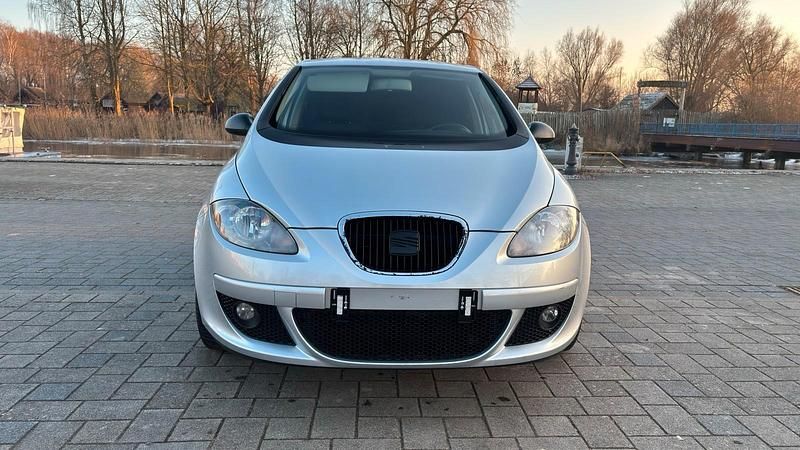 Gebraucht Seat Altea 102 PS (75 kW) 2006 Silber Van / Kleinbus