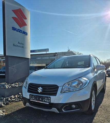 Gebraucht Suzuki SX4 Comfort 119 PS (87 kW) 2014 Weiß SUV