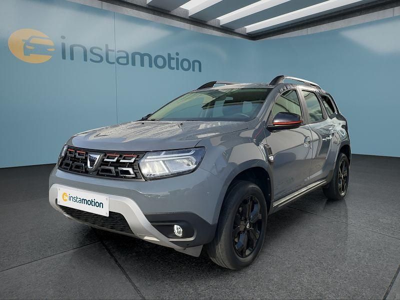 Grau Gebraucht 2022 Dacia Duster SUV | 17.999 € (Etwas zu teuer) - Bild 1/4