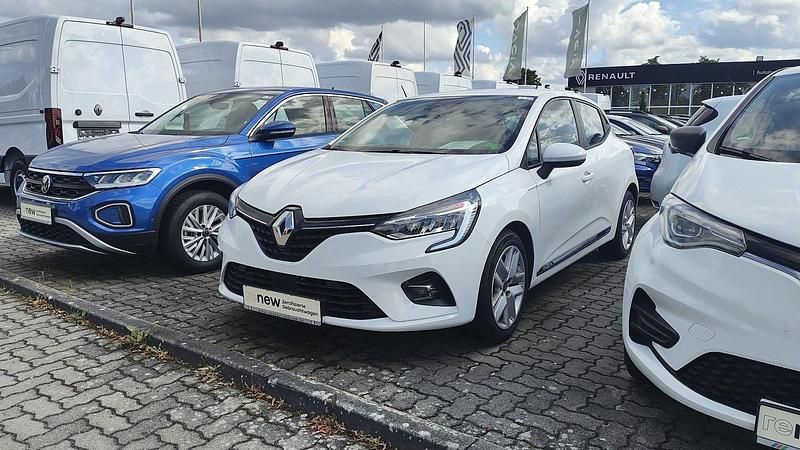 Weiß Gebraucht 2020 Renault Clio V Business Limousine | 10.999 € (Guter Preis) - Bild 1/4
