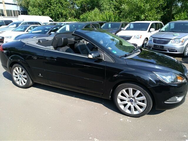 Gebraucht Ford Focus Cabriolet Titanium 146 PS (107 kW) 2009 Schwarz Cabrio