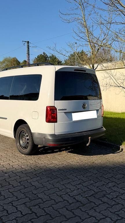 Second-hand VW Caddy 150 CP (110 kW) 2016 Alb Monovolum