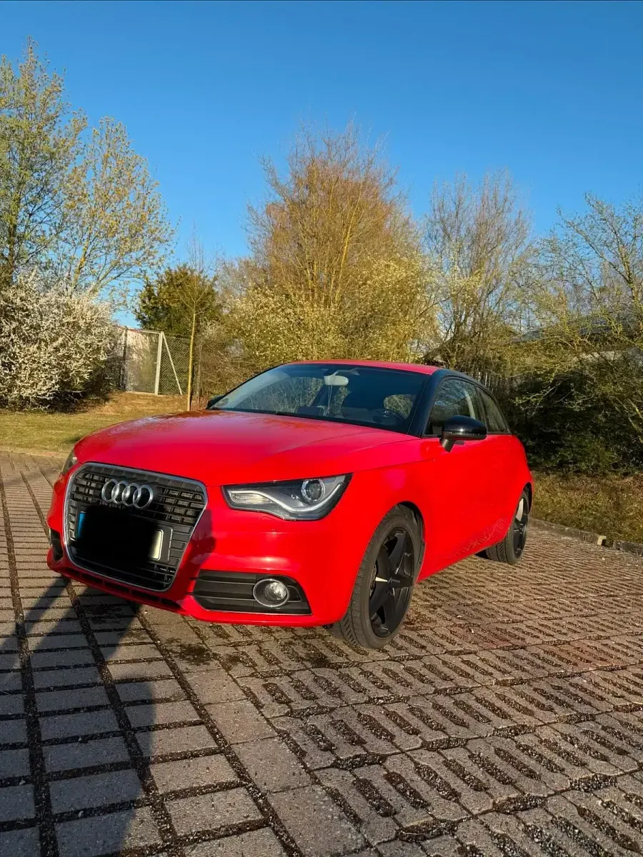 Gebraucht Audi A1 122 PS (89 kW) 2012 Rot Kleinwagen