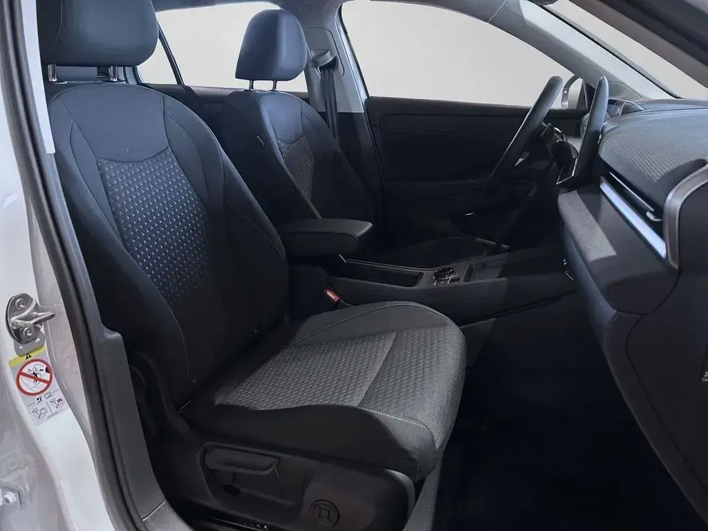 Neu VW T-Roc Life 150 PS (110 kW) 2025 Weiß SUV