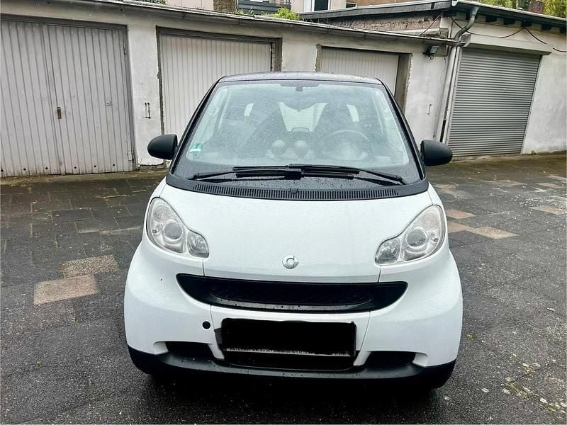 Gebraucht Smart ForTwo Coupé 2010 Weiß Coupé