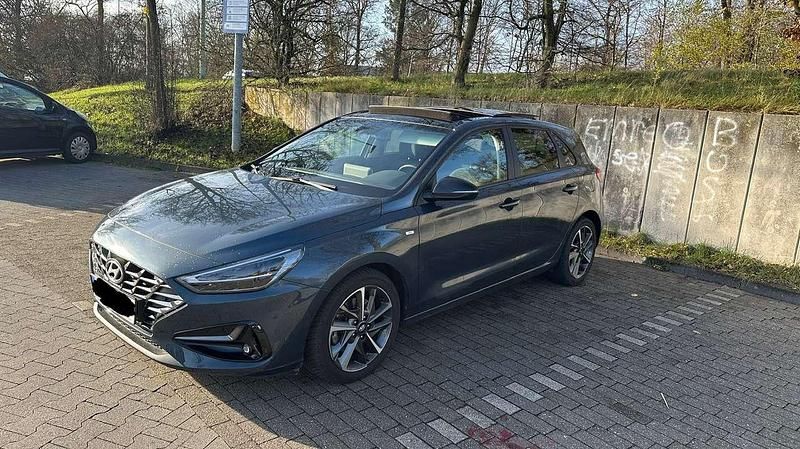Gebraucht Hyundai i30 Edition 30+ 160 PS (117 kW) 2022 Blau Kleinwagen
