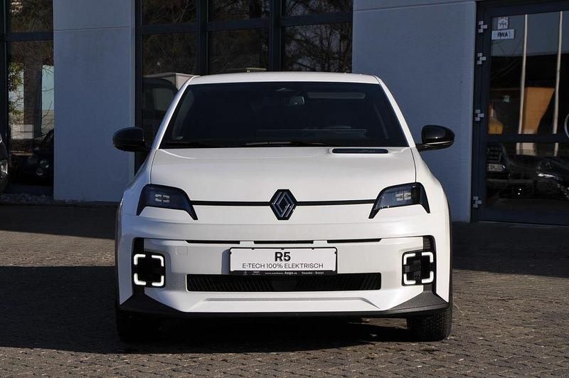 Neu Renault R5 Urban 77 kW (106 PS) 2026 Weiß Kleinwagen