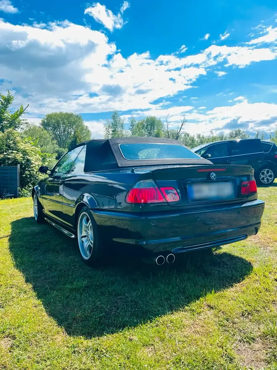 Gebraucht BMW 325 Cabriolet 192 PS (141 kW) 2001 Schwarz Cabrio