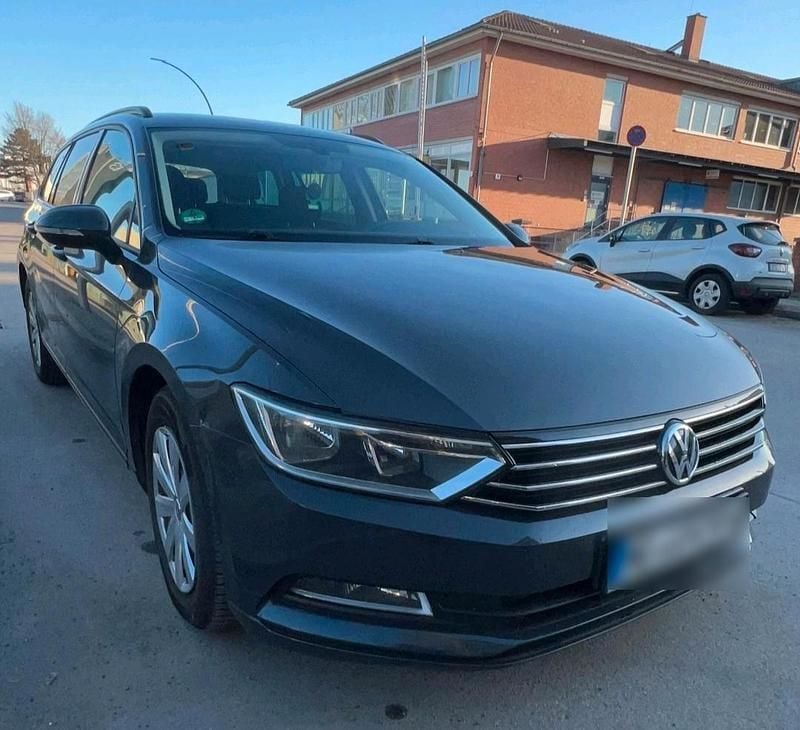 Gebraucht VW Passat 150 PS (110 kW) 2015 Grau Kombi