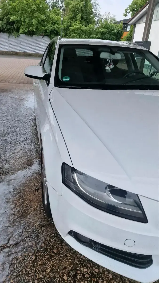 Gebraucht Audi A4 143 PS (105 kW) 2010 Weiß Kombi