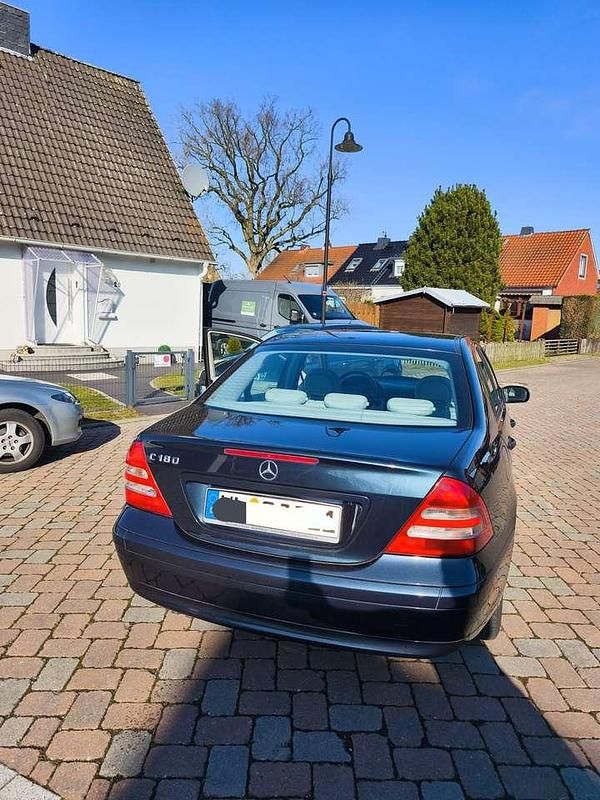 Gebraucht Mercedes C180 Elegance 122 PS (89 kW) 2000 Blau Limousine