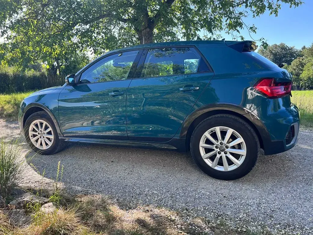 Gebraucht Audi A1 116 PS (85 kW) 2020 Grün SUV