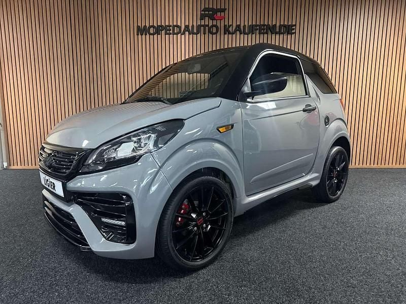 Second-hand Ligier JS50 2024 Other Hatchback