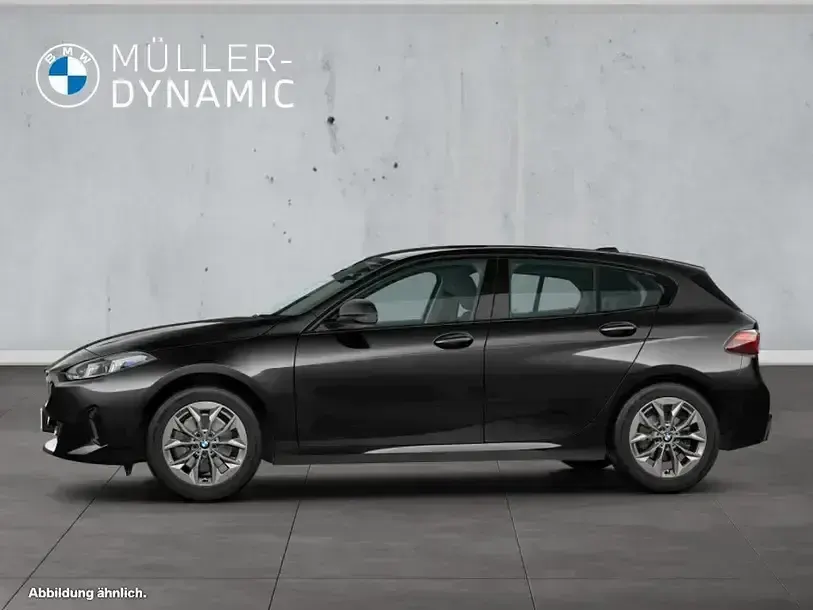 Gebraucht BMW 120 Efficient Dynamics 170 PS (125 kW) 2025 Saphirschwarz (metallic) Kleinwagen
