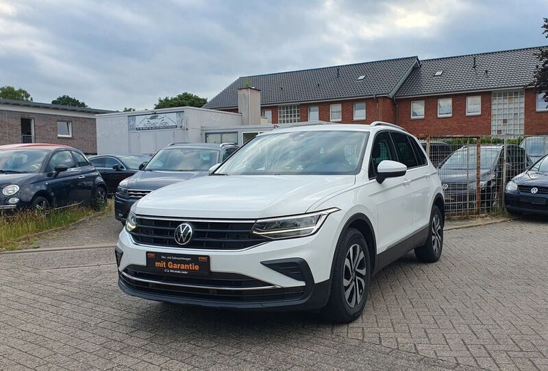 Gebraucht VW Tiguan Active 150 PS (110 kW) 2021 Weiß SUV