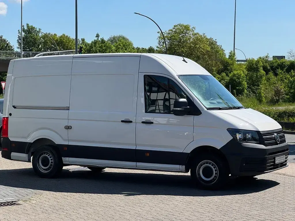 Gebraucht VW Crafter 140 PS (102 kW) 2024 Weiß Van