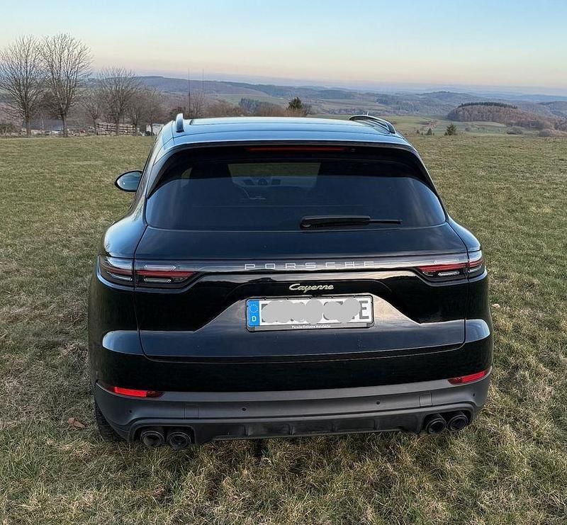 Gebraucht Porsche Cayenne Platinum Edition 462 PS (339 kW) 2022 Schwarz SUV