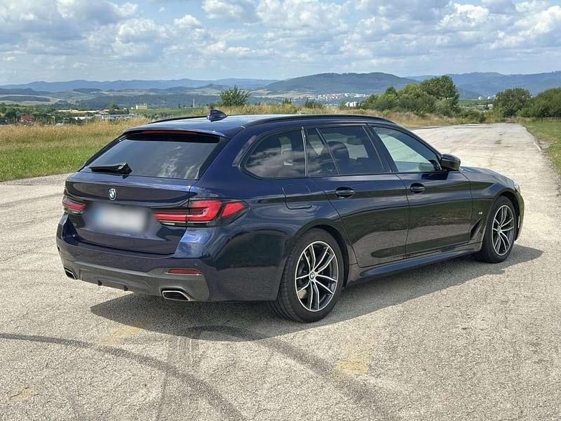 Gebraucht BMW 540 340 PS (250 kW) 2021 Blau Kombi