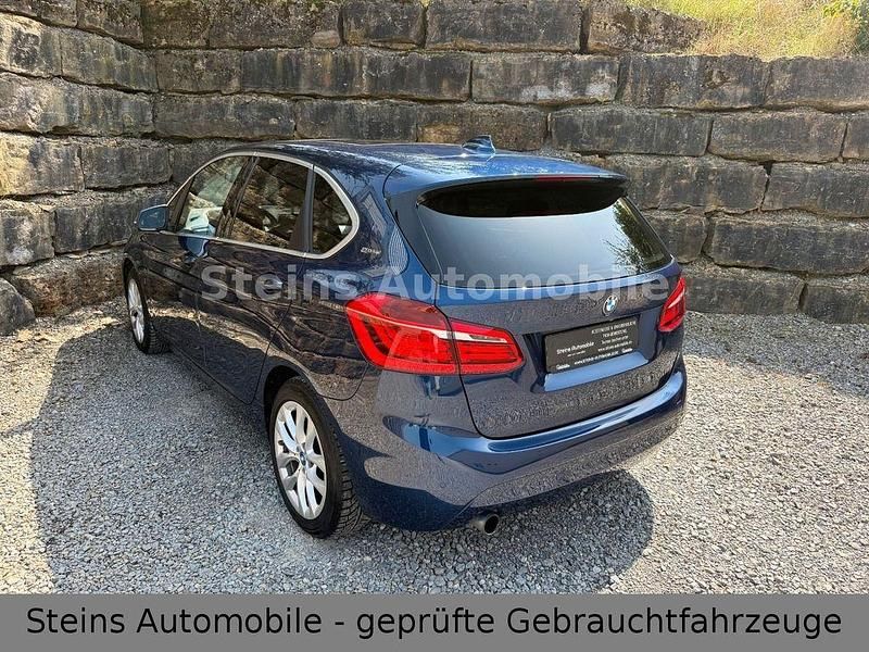 Gebraucht BMW 225 Active Tourer Advantage 224 PS (164 kW) 2018 Blau Van / Kleinbus