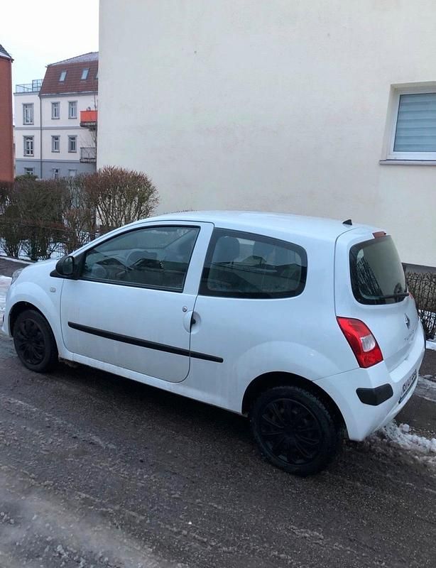 Gebraucht Renault Twingo Authentique 58 PS (42 kW) 2009 Weiß Kleinwagen