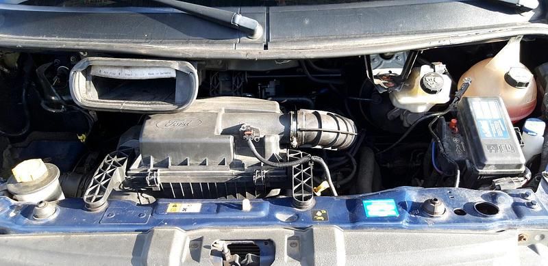 Gebraucht Ford Transit 125 PS (91 kW) 2013 Blau Van / Kleinbus