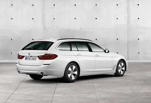 Usata BMW 530 Efficient Dynamics 252 CV (185 kW) 2020 Bianco Station wagon