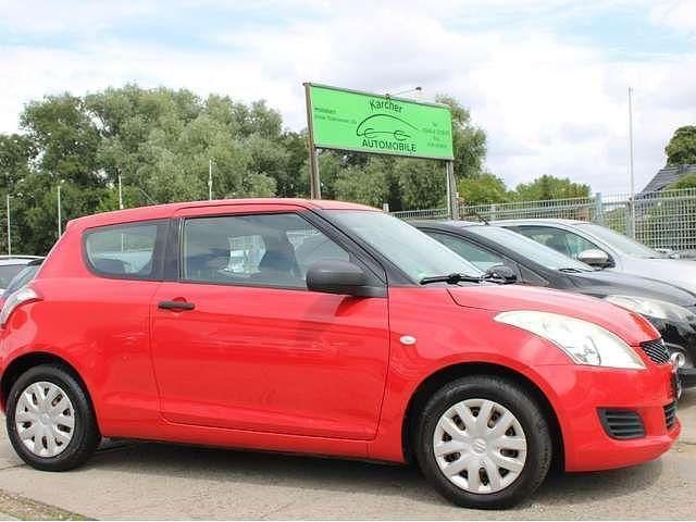 Rot Gebraucht 2011 Suzuki Swift Basic Kleinwagen | 3.990 € (Fairer Preis) - Bild 1/4