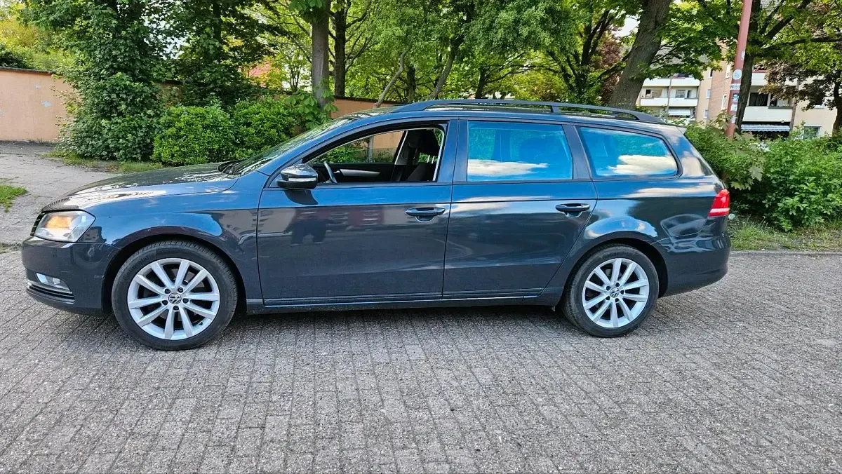 Używany VW Passat 140 KM (102 kW) 2012 Zielony Kombi