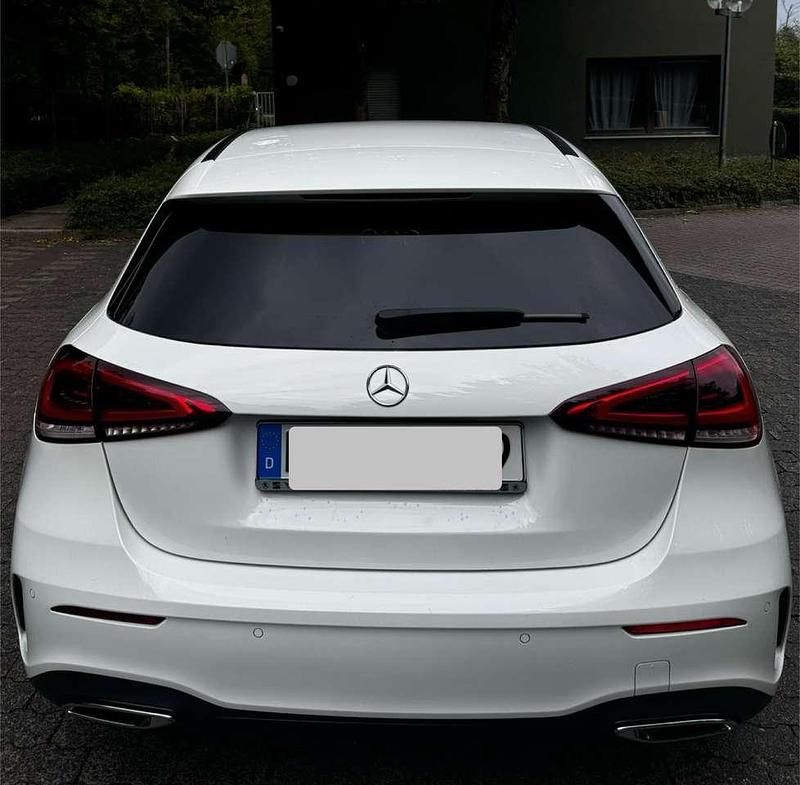 Gebraucht Mercedes A200 AMG 163 PS (119 kW) 2018 Limousine