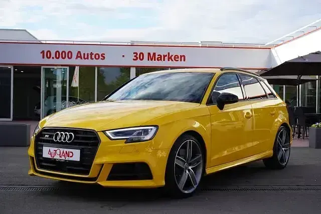 Używany Audi S3 Ambiente 300 KM (220 kW) 2019 Żółty Sedan/Limuzyna