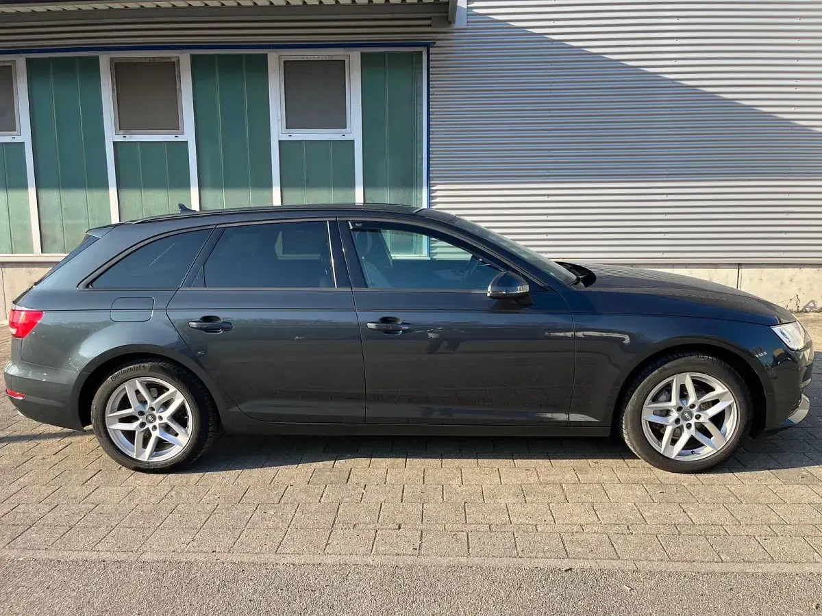 Usata Audi A4 190 CV (139 kW) 2016 Grigio Station wagon