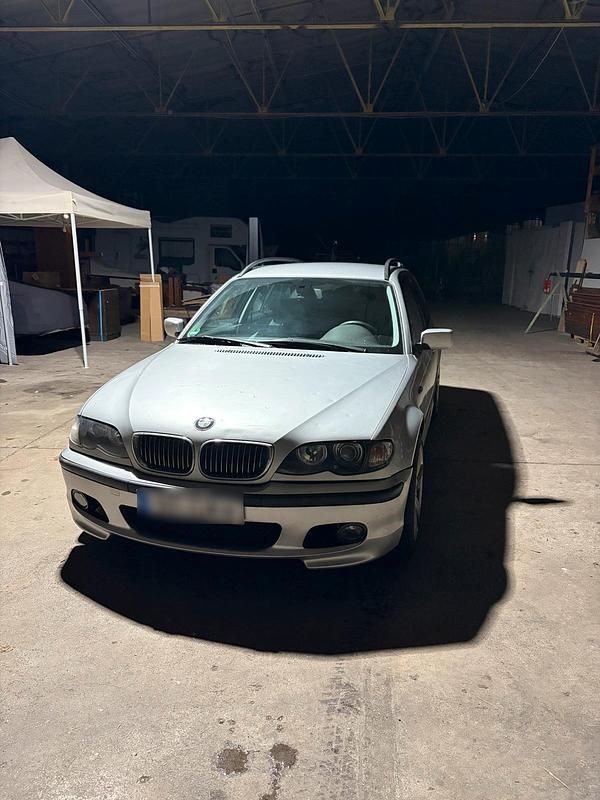 Gebraucht BMW 320 150 PS (110 kW) 2001 Kombi