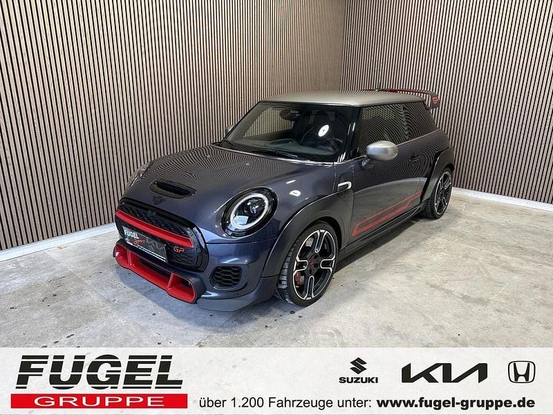 Grau Gebraucht 2020 Mini John Cooper Works Kleinwagen | 37.969 € (Etwas zu teuer) - Bild 1/4