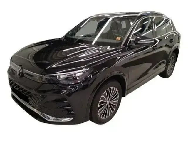 Gebraucht VW Tiguan R-line 142 PS (104 kW) 2025 SUV