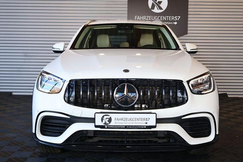 Gebraucht Mercedes GLC300 258 PS (189 kW) 2022 Polar white SUV