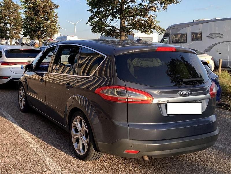 Gebraucht Ford S-MAX Titanium 163 PS (119 kW) 2012 Violet Van / Kleinbus