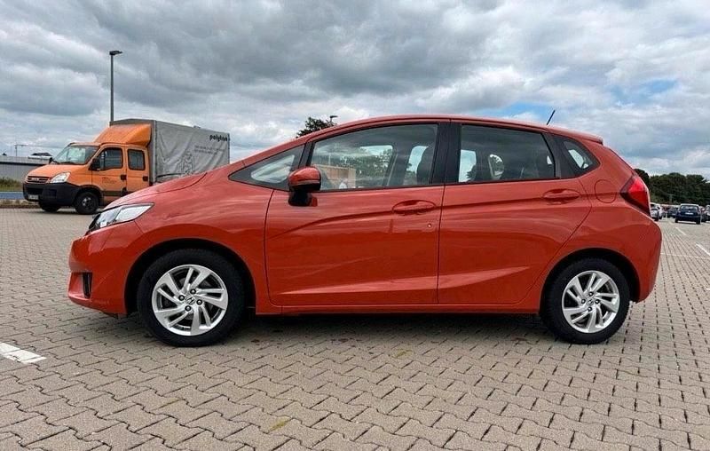 Gebraucht Honda Jazz Comfort 102 PS (75 kW) 2015 Orange Kleinwagen