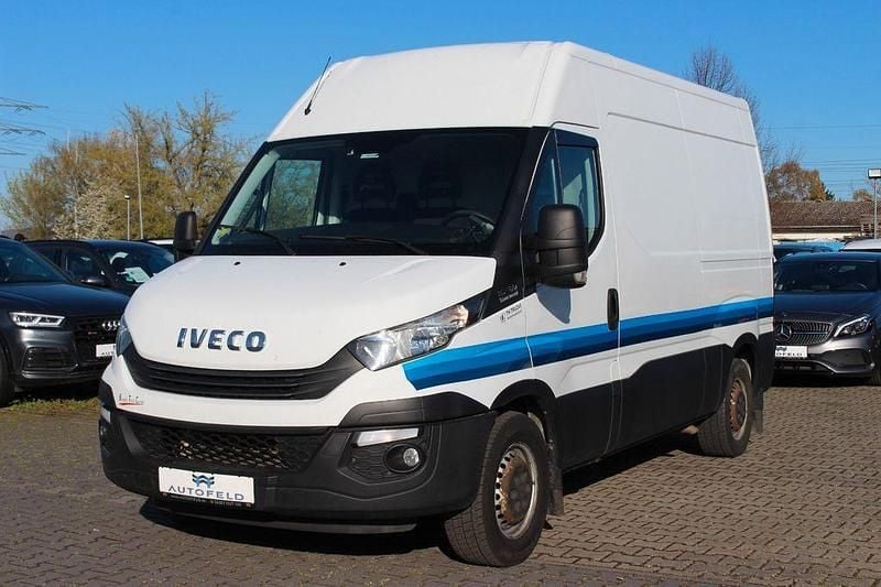 Gebraucht Iveco Daily 180 PS (132 kW) 2016 Weiß