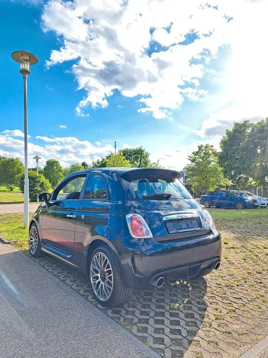 Gebraucht Abarth 595 Custom 140 PS (102 kW) 2015 Schwarz Kleinwagen