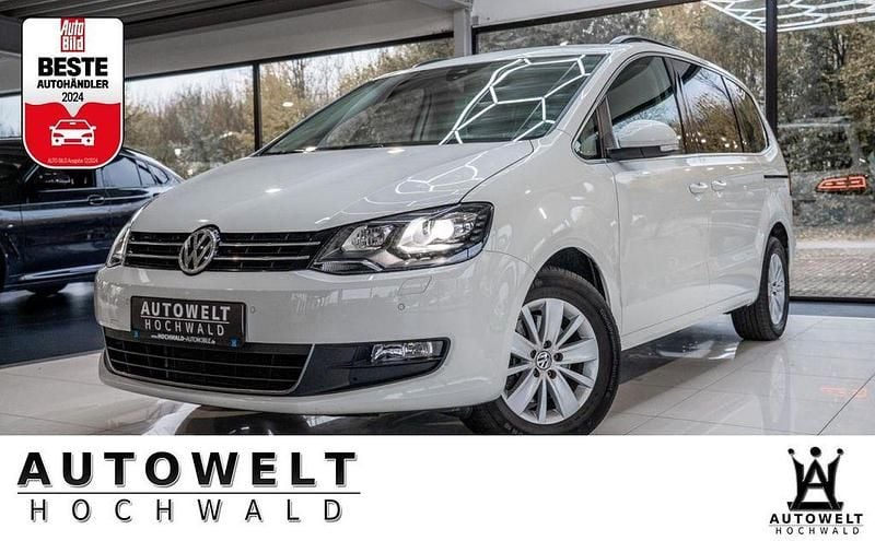 Gebraucht VW Sharan 150 PS (110 kW) 2019 Weiß Van / Kleinbus