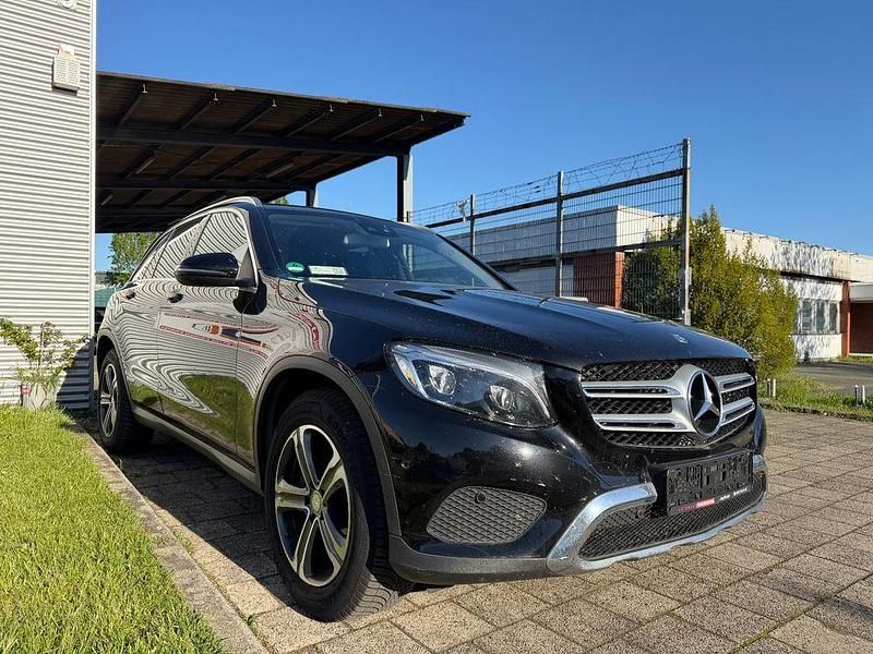 Gebraucht Mercedes GLC220 170 PS (125 kW) 2016 Schwarz SUV