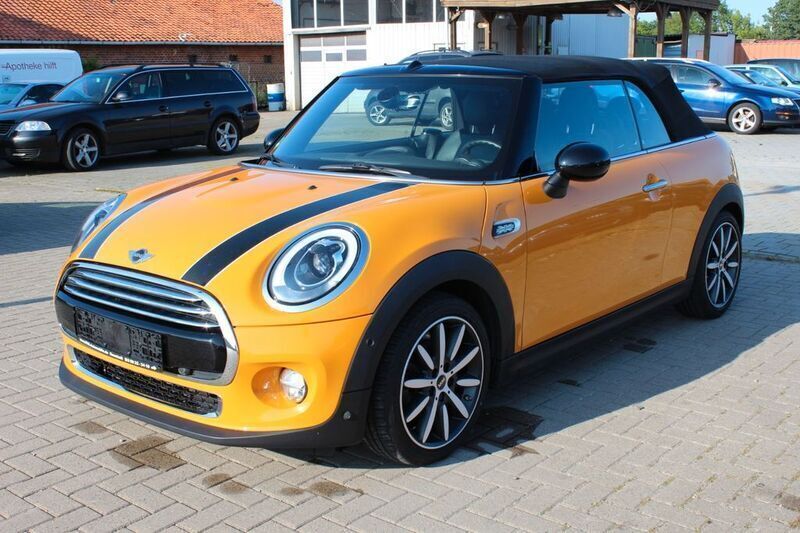 Volcanic orange Gebraucht 2016 Mini Cooper Cabriolet Cabrio | 12.499 € (Etwas zu teuer) - Bild 1/4