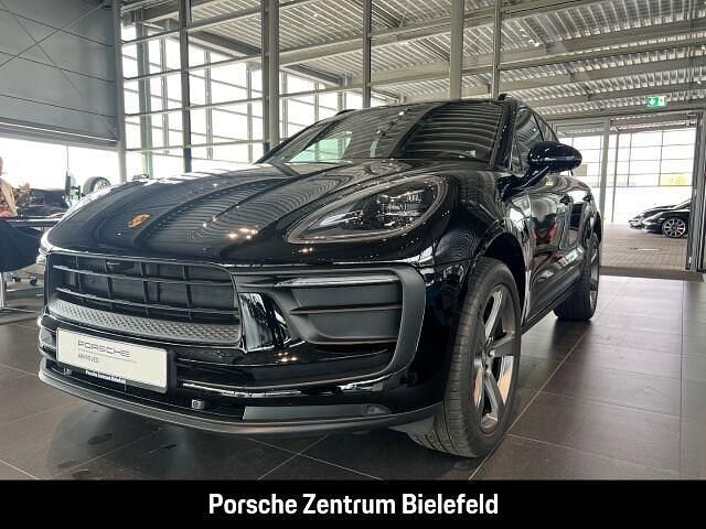 Gebraucht Porsche Macan 265 PS (194 kW) 2024 Schwarz SUV