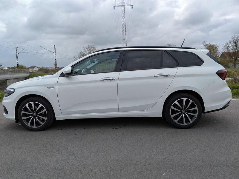 Gebraucht Fiat Tipo Lounge 95 PS (69 kW) 2019 Weiß Kombi