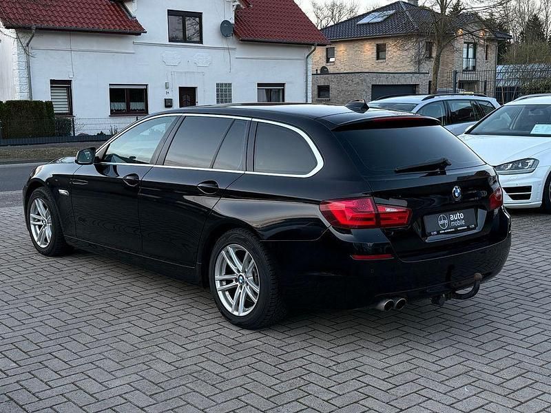 Gebraucht BMW 520 Performance 184 PS (135 kW) 2013 Schwarz Kombi